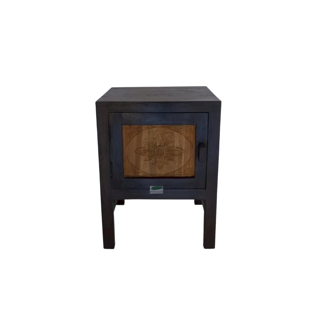 Bed side table pintu Ukir bunga tengah BLACK-NAT.