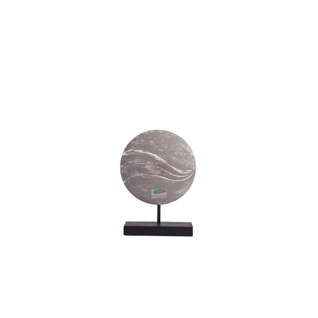 Circle On Stand h.38cm (Round part thickness 3-4 cm)