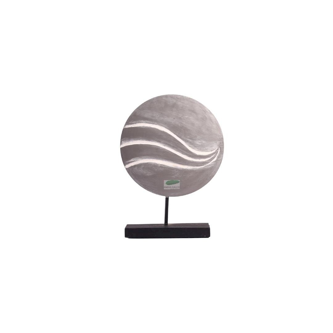 Circle On Stand h.50cm (Round part thickness 3-4 cm)