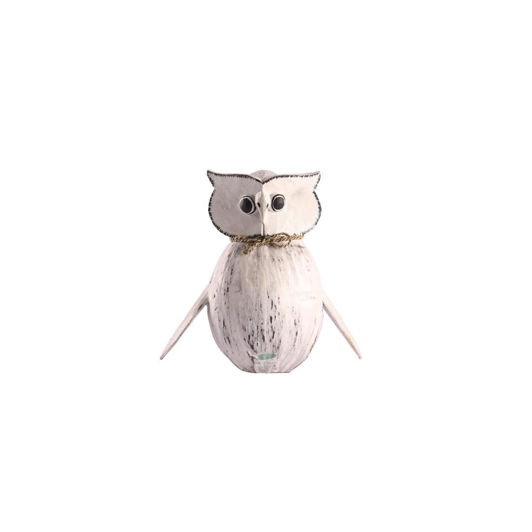 Standing Coconut Owl White 