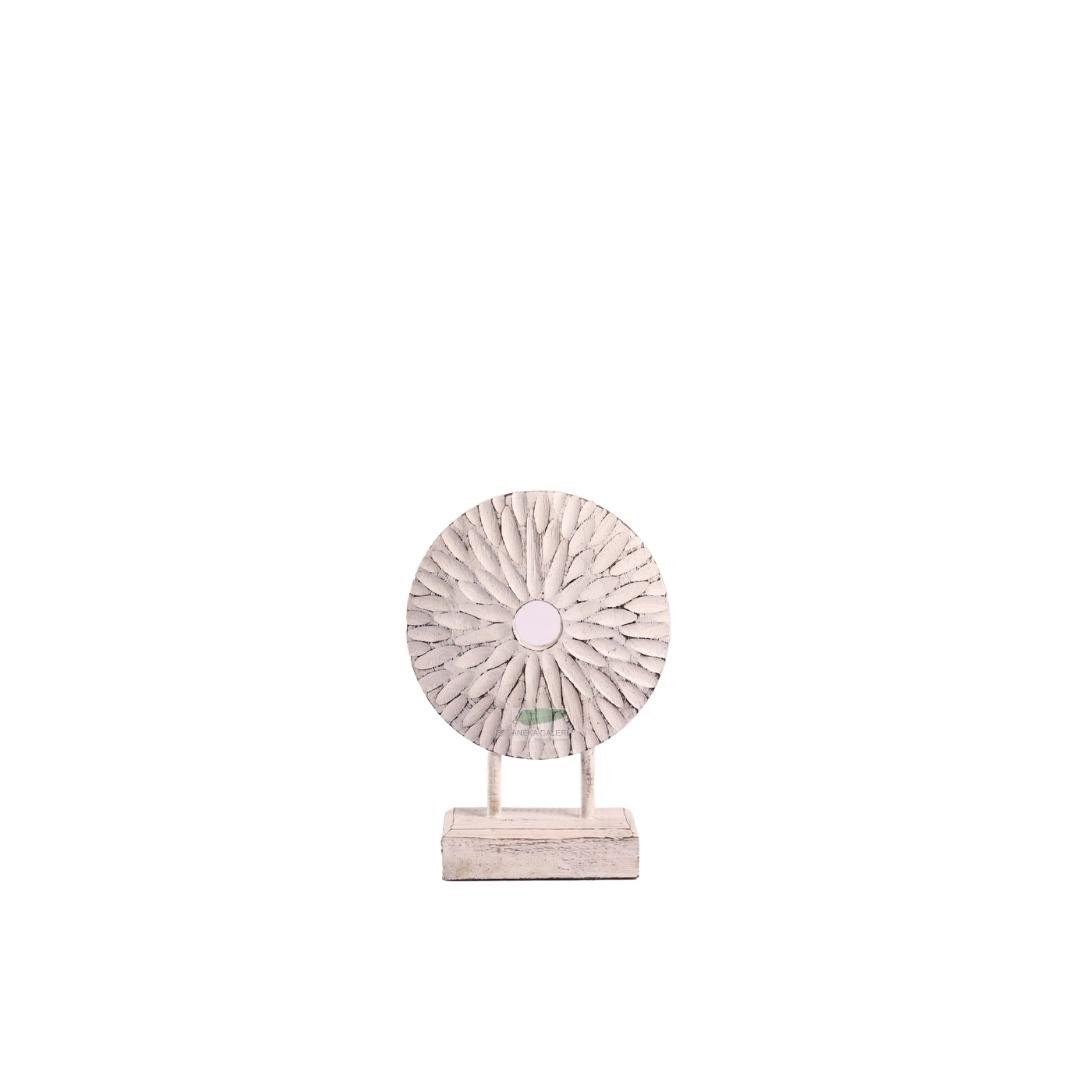 Wood ornament on stand S
